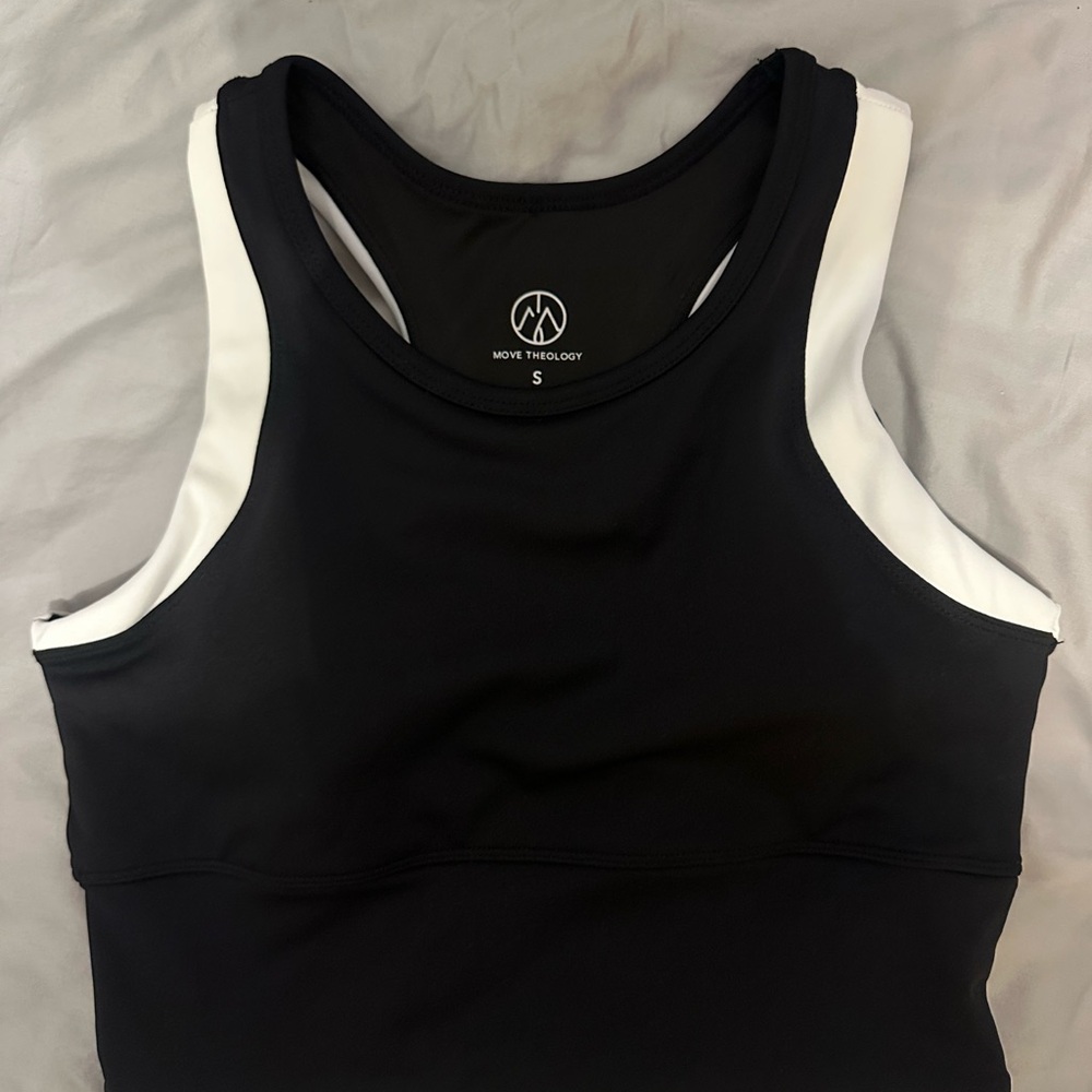 Move Theology Contrast Sports Bra